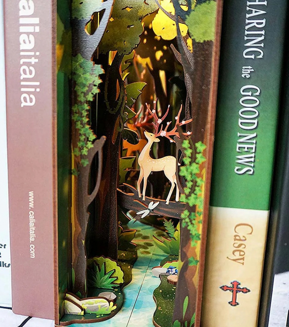 Book Nook - Story Of The Forest Light Up 3D Puxxle